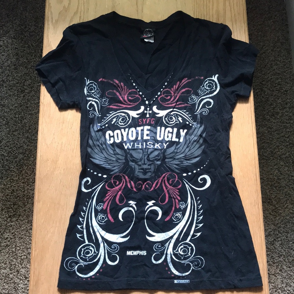Coyote Ugly Whisky Bar v neck